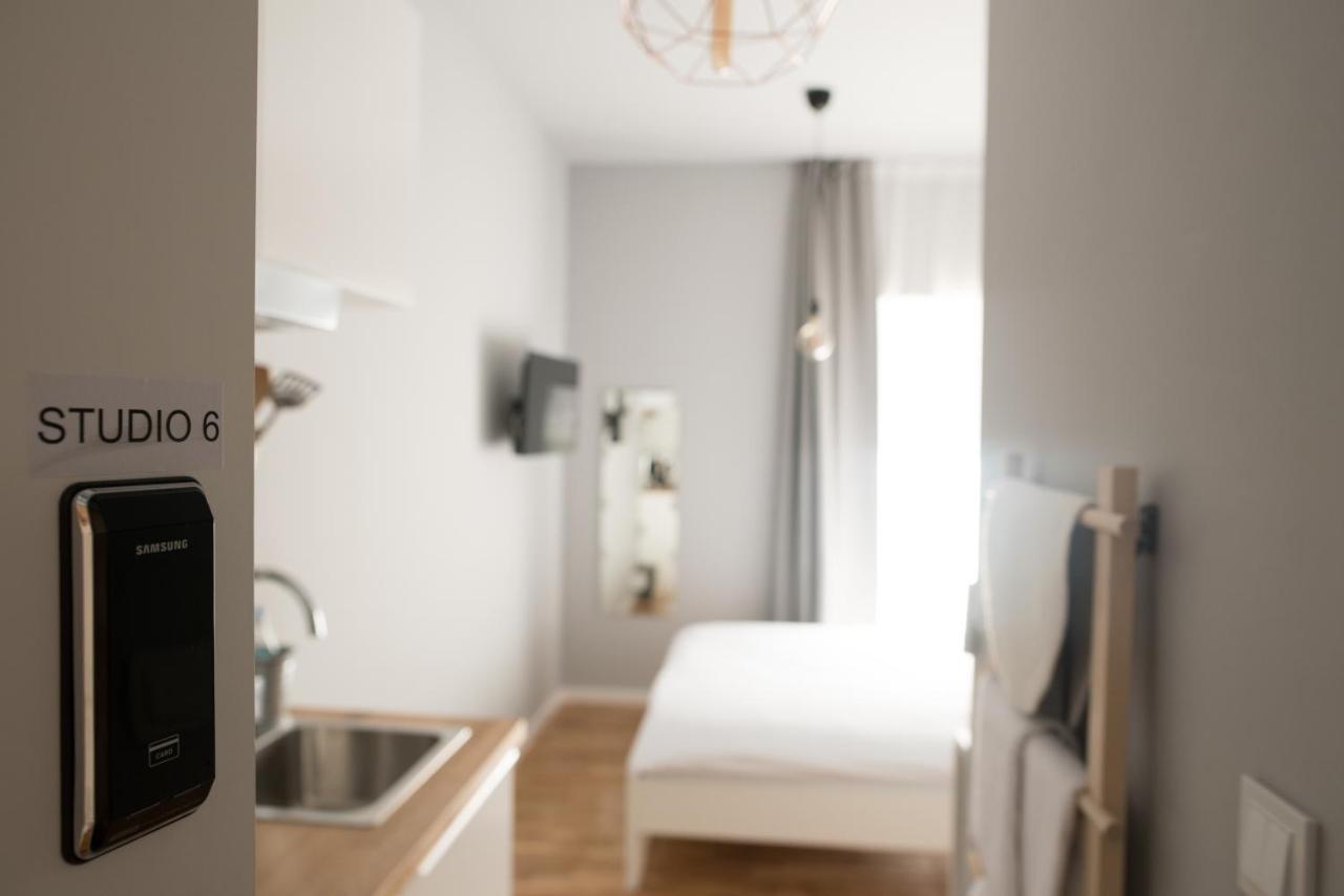 Отель S&L3 Republic Zagreb Center Экстерьер фото